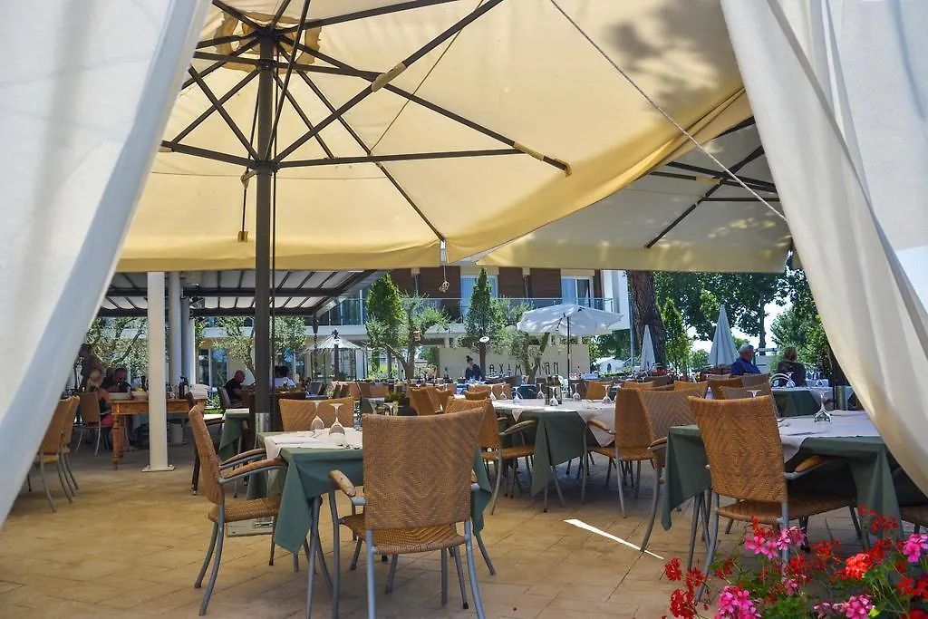 Hotel Maximilian Bardolino