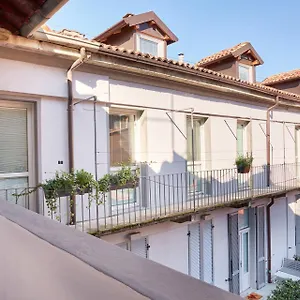 https://como-loft-voian-21.it-lombardy.com